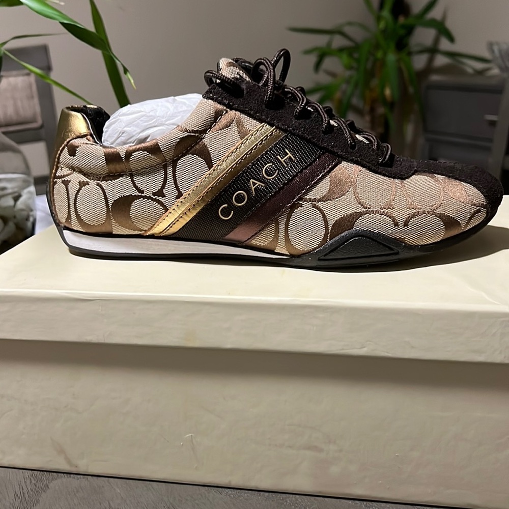 Coach sneaker